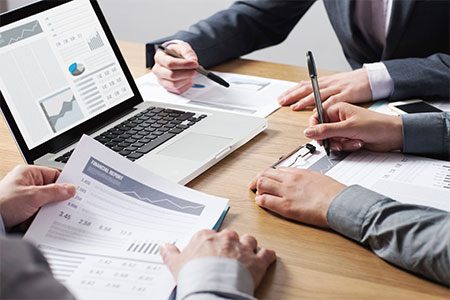 Tại sao doanh nghiệp nên sử dụng dịch vụ quyết toán thuế cuối năm của chúng tôi?