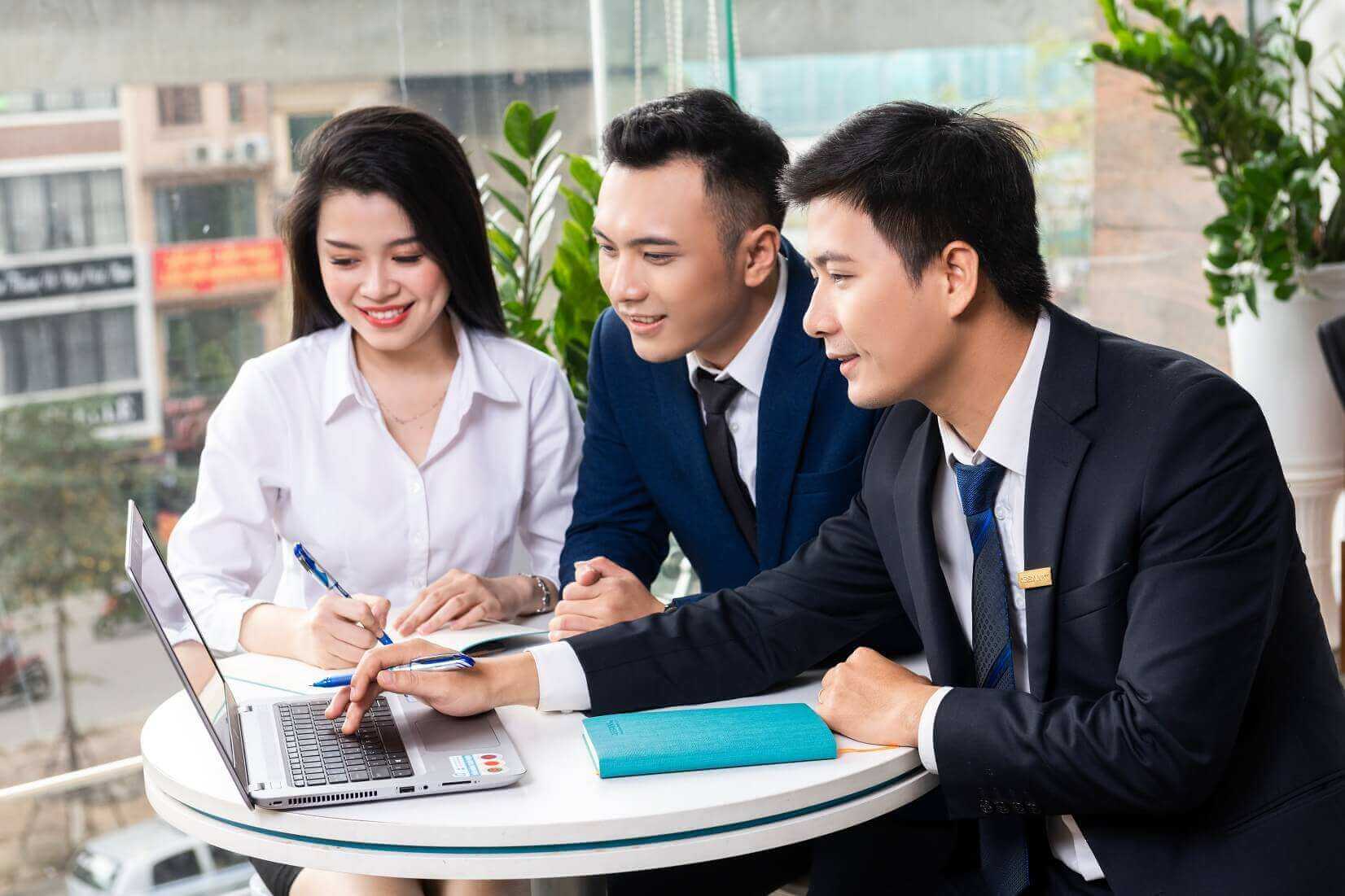 Những lưu ý khi báo cáo thuế, sử dụng dịch vụ báo cáo thuế ( dành cho kế toán trưởng )